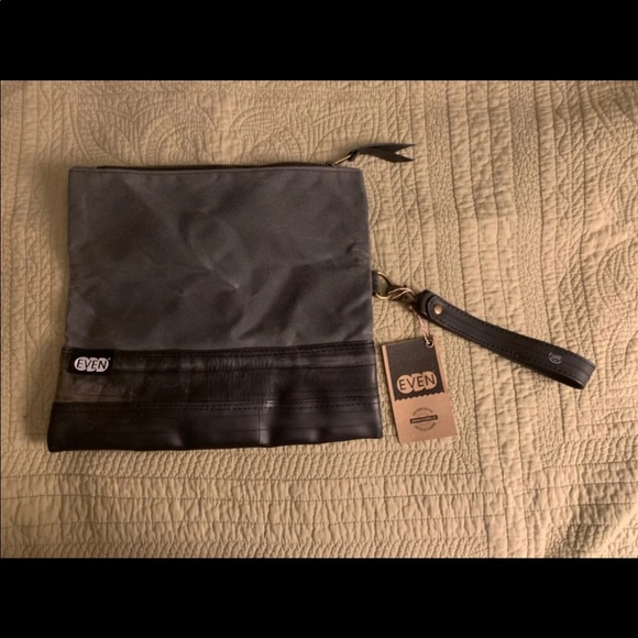 upcycled tire purse! - Picture 3 of 6